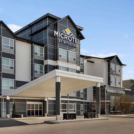 Microtel Inn And Suites By Wyndham Weyburn Kültér fotó